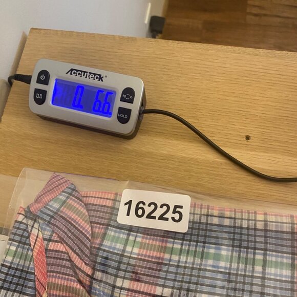 Vermont Country Store Top Womens Medium Pink Plaid 1/4 Button Front Long Sleeve - Picture 10 of 10